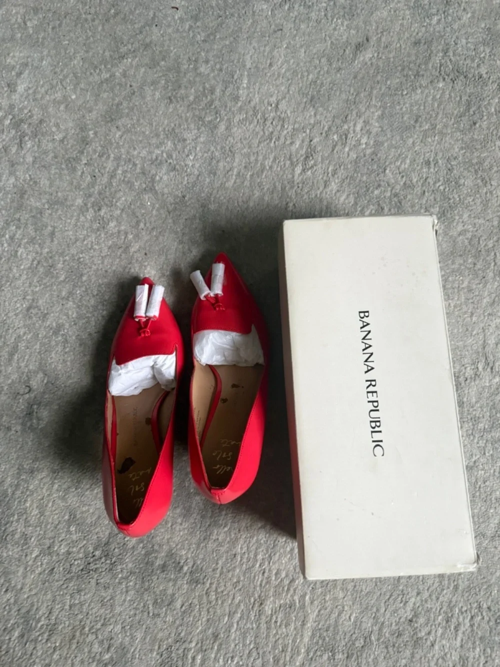 Banana Republic Women's Leather Pink Pointed Heels w/ Tassel Detail, 8.5, New